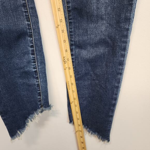 Articles of Society Suzy Fray Hem Ankle Crop Skinny Jeans Size 31 Dark Wash - Picture 11 of 16